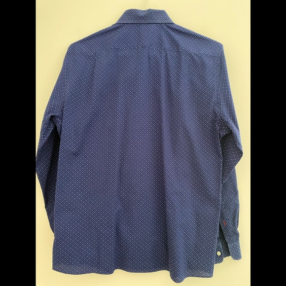 Tommy Hilfilger Men’s Slim Fit Button Down Shirt - Picture 2 of 5